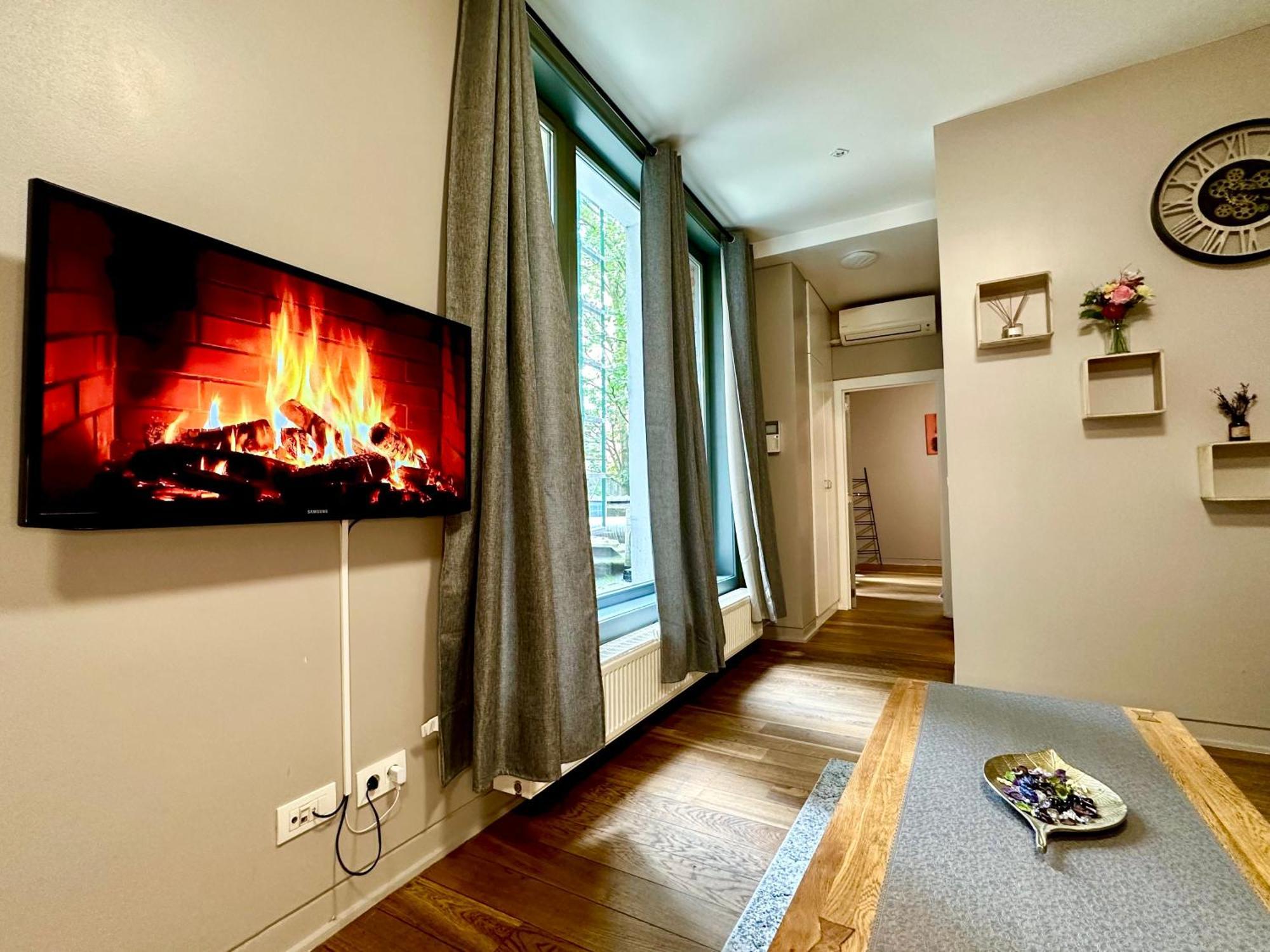 Luxury Castel By Rikas Appartement